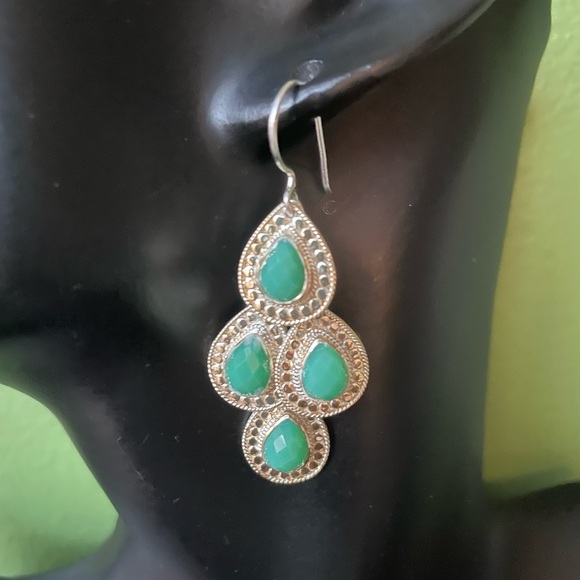 Anna Beck | 18K Gold-Plated Chrysoprase Chandelier Earrings - Picture 14 of 14